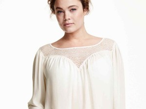 Hogyan viselje a plus size nő a nude árnyalatokat?