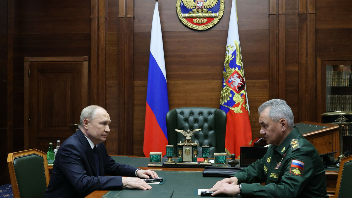 Putin przyznaje się wojskowym do dyplomatycznej porażki w sprawie Ukrainy