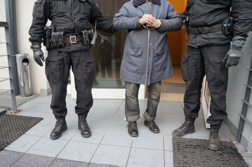 Dusiciel w rękach policji