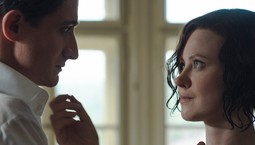 Głośny polski film już w streamingu. Krytycy: Najlepsza Holland od lat