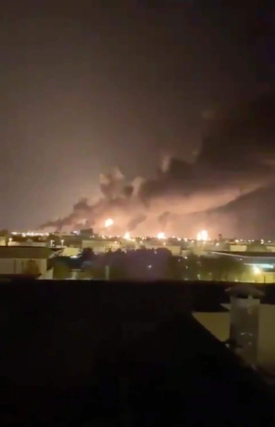 Fotografija nakon napada u naftnom postrojenju