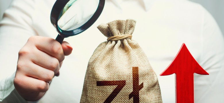 Polska bezpieczna paliwowo mimo napięć na świecie. Rząd: system działa bez zakłóceń