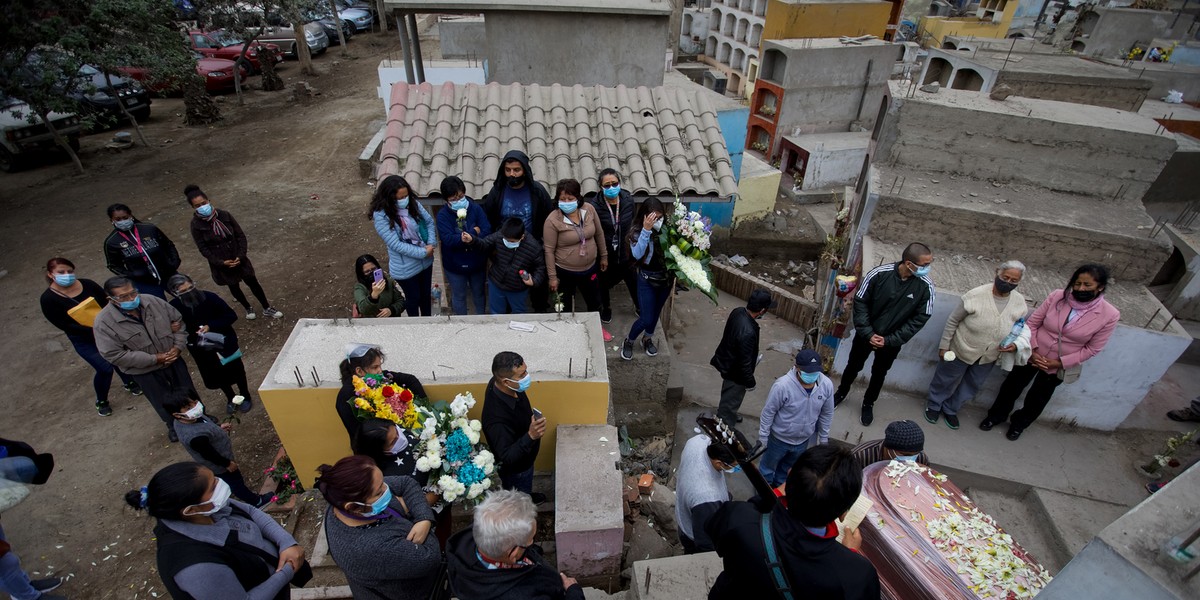 Peru ma obecnie najwyższy wskaźnik śmiertelności w związku z COVID-19 na świecie. Sugeruje to, że wariant Lambda koronawirusa może być bardziej zakaźny niż Delta.