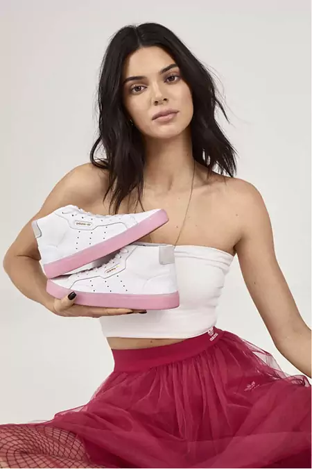 Kendall Jenner W Nowej Kampanii Adidas Originals Sleek Dla Kobiet Noizz 