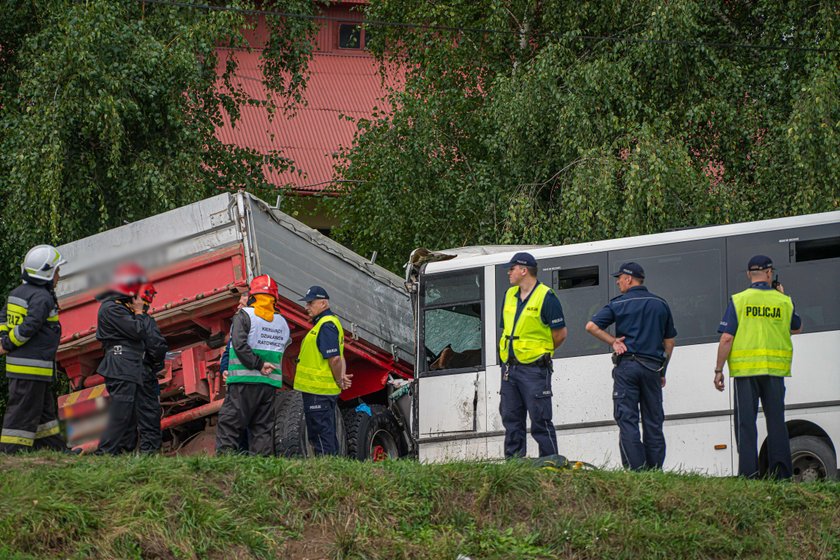 Wypadek w Świniarsku. Nie żyje kolejny poszkodowany