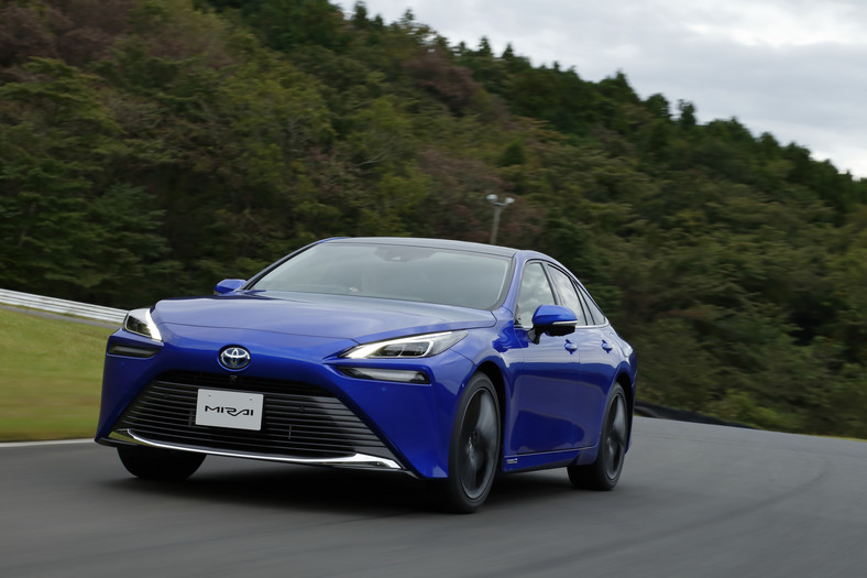  Toyota Mirai