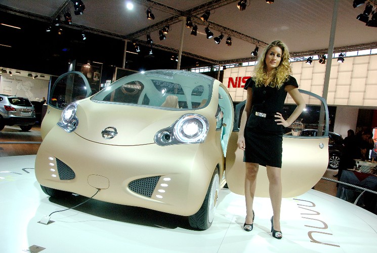 Prototypowy Nissan Nuvo - znamy go z październikowej wystawy w Paryżu