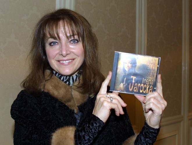 W 2010 roku Irena Jarocka promowała płytę 'Mój wielki sen'