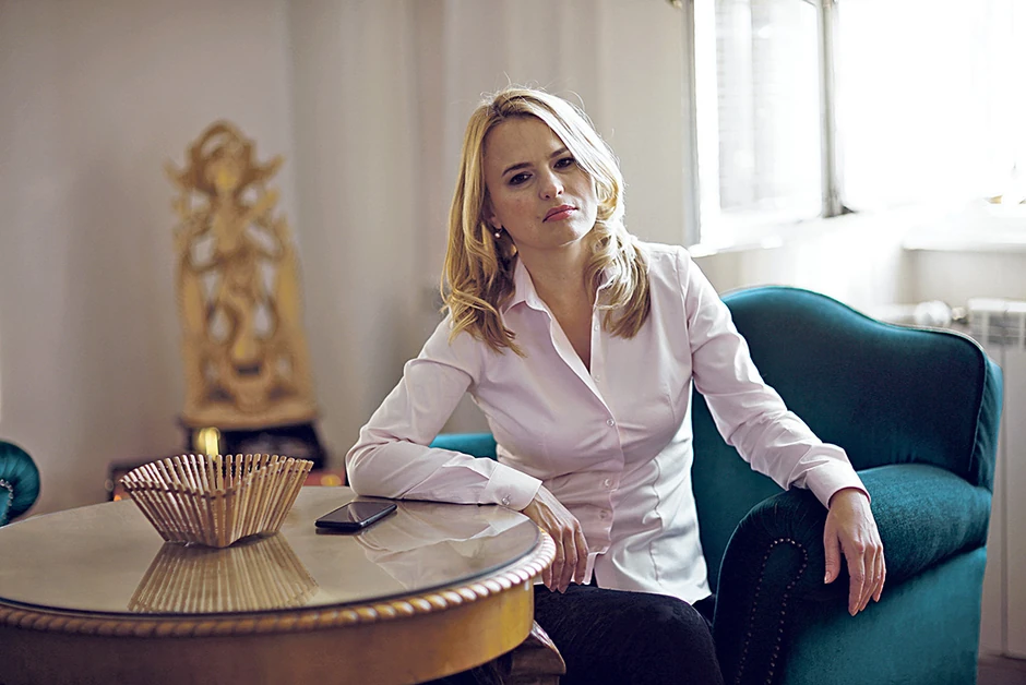 Budući da je sam istorijski lik Vere Pešić pomalo misteriozan i obavijen velom tajne, priča o filmskoj Veri biće romantizovana fikcija zasnovana na činjenicama - Danka Milošević producent