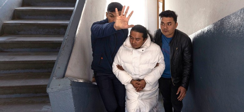 Kontrowersyjny guru buddyjski w rękach policji. Miał molestować dziecko