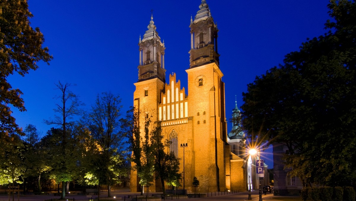 Przewodniczący KEP abp Stanisław Gądecki mówił podczas uroczystości zakończenia Roku Miłosierdzia, że przebaczenia Bożego nie można odmówić nikomu, kto żałuje. Przypomniał, że w tym roku papież upoważnił kapłanów także do rozgrzeszania z grzechu aborcji.