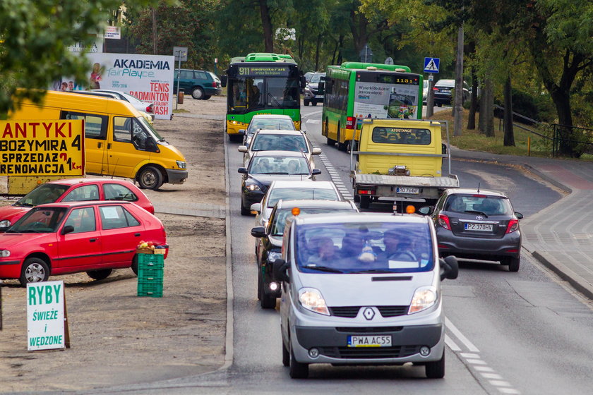 Dodatkowe autobusy będą jeździć na Naramowice