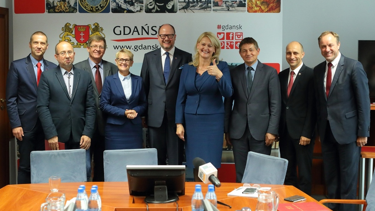 Z finansowej pomocy Gdańska skorzysta siedem pomorskich gmin. Dzisiaj podpisano umowy, które pozwolą na transfer środków.