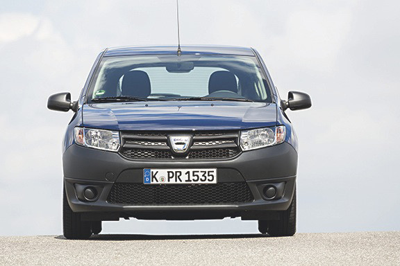 Mitsubishi Space Star i Dacia Sandero