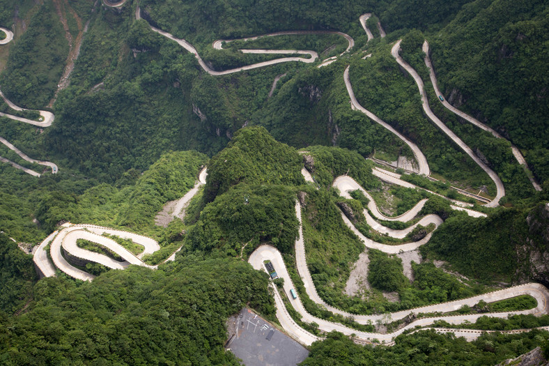 Tianmen Winding Mountain Road