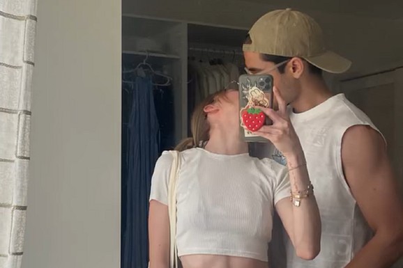 PREBOGATA SRPKINJA NE KRIJE NOVOG DEČKA Snima se dok se ljube, pa podelila njihove GOLIŠAVE MOMENTE! Pokazala njegovo lice, zaljubljeni do ušiju (FOTO)