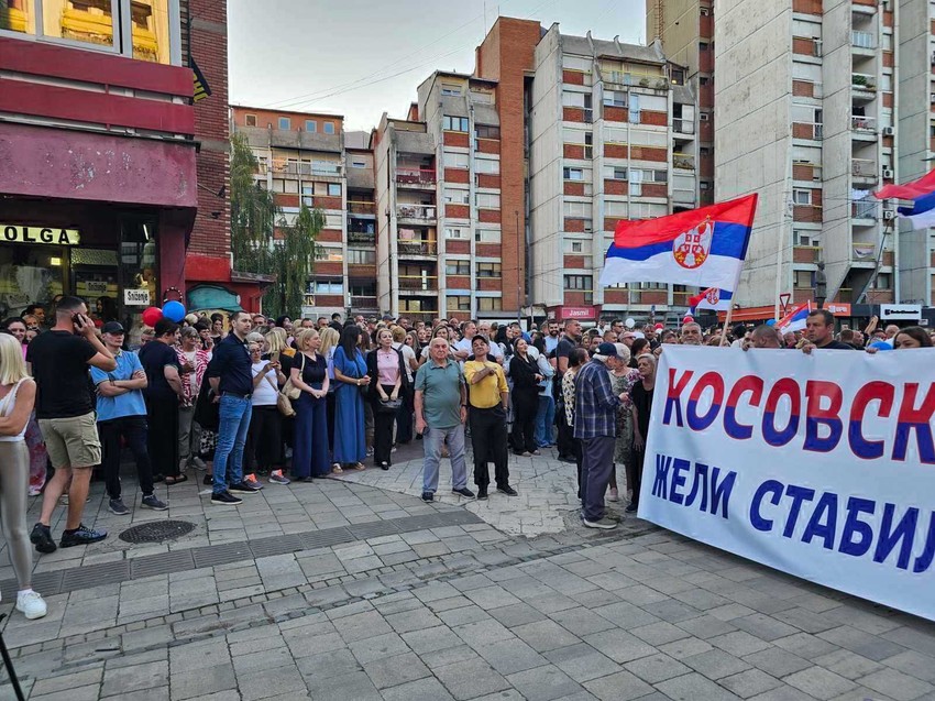 Okupljanja građana protiv blokada Kosovska Mitrovica