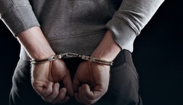 Szukano go osiem lat. Teraz wpadł w ręce policji