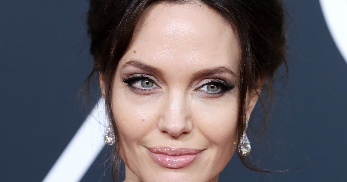 Złote Globy 2018 Olśniewająca Angelina Jolie Z Synem Na Czerwonym Dywanie Plejadapl