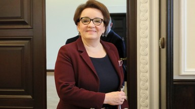 Ministerstwo Edukacji Narodowej zaczyna wierzyć we własną propagandę [KOMENTARZ]