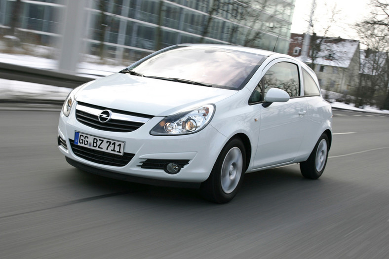 Opel Corsa: Wewnętrzna odnowa (lifting)