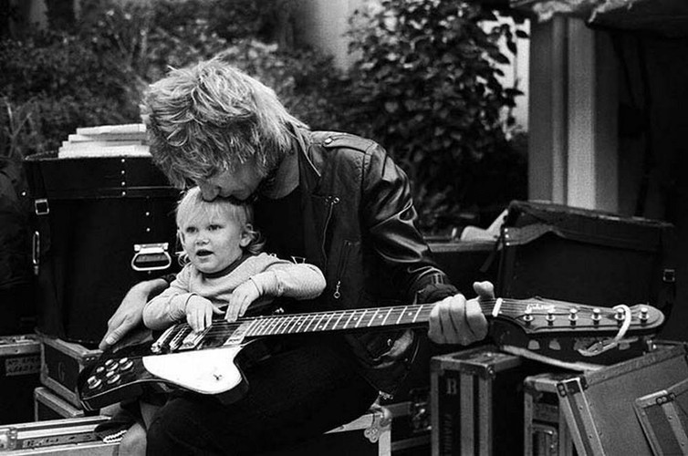 Rod Stewart z córeczką Kimberly w 1981 roku