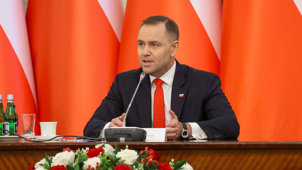 Karol Nawrocki turned to Donald Tusk. "I ask for an explanation."