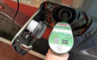 Skoro ropa jest droższa, to dlaczego paliwo w Polsce tanieje?