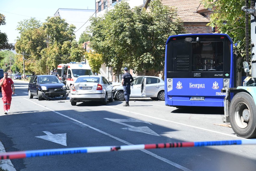 Prve slike sa mesta nesreće u Zemunu nesreća
