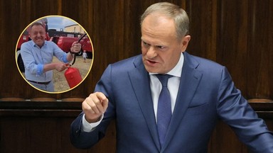 Donald Tusk przypomniał z mównicy wpadkę posła PiS. "Pan od gaśnicy"