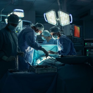 Klarinéton játszott műtét közben a Parkinson-kóros beteg