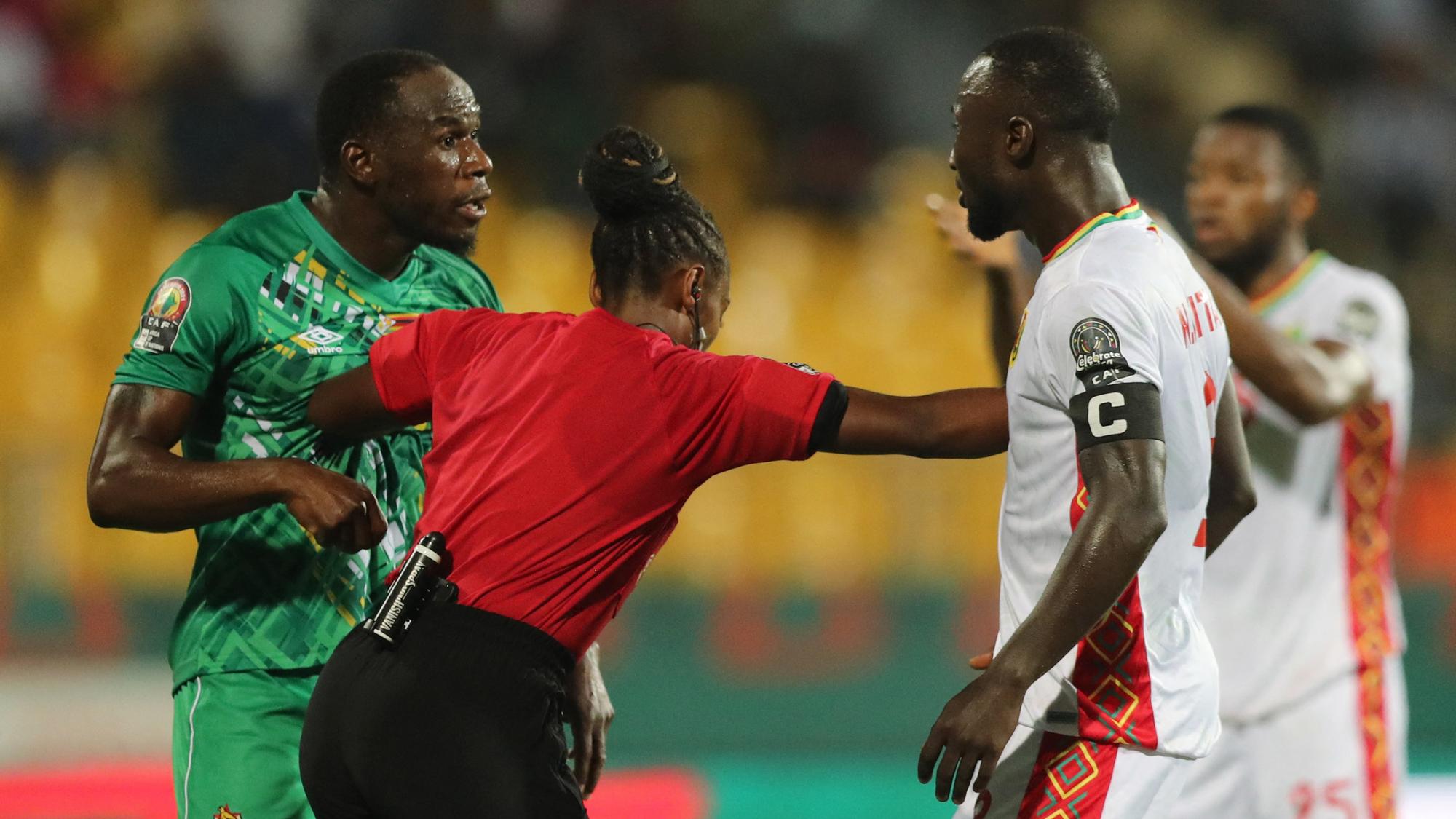 VIDEO: Africký pohár národov: Senegal remizoval s Malawi a vyhral skupinu,  Zimbabwe zdolalo Guineu