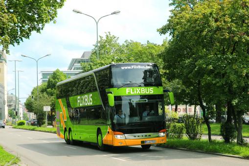 FlixBus zastępuje Polskiego Busa. 