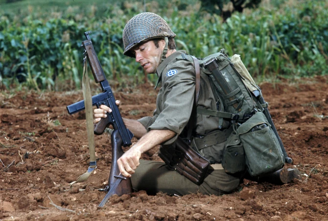 Klint Istvud u filmu "Kelly's Heroes"