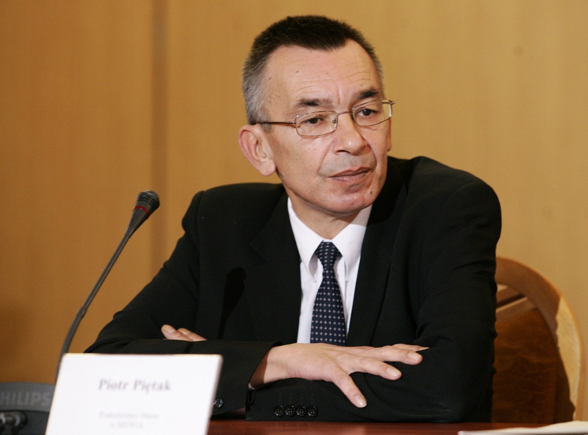 Piętak zapłaci ogromny rachunek telefoniczny