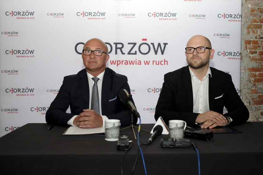 Od lewej: Prezydent Chorzowa Andrzej Kotala i Rafał Wyszyński, prezes Fundacji Giesche