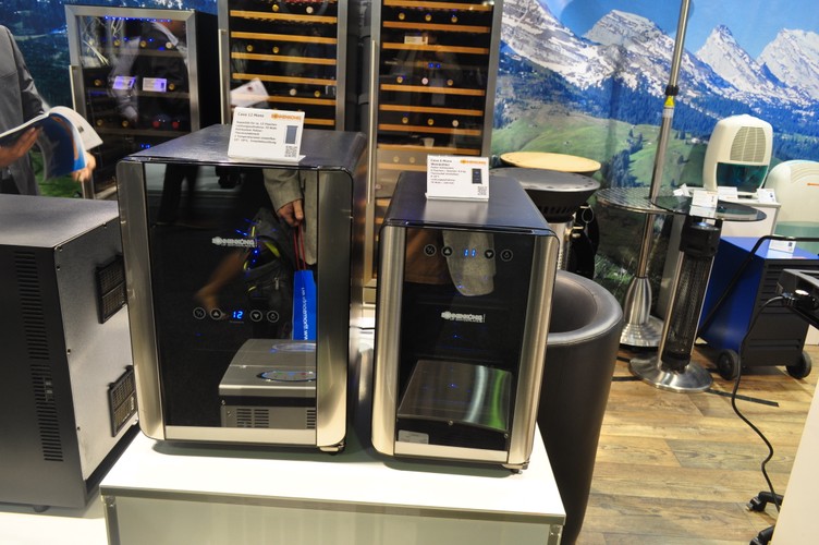 Lodówka do wina firmy Sonnenkoeing