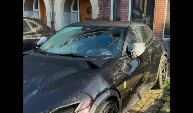 Skupe torbice kao zaštita za retrovizore