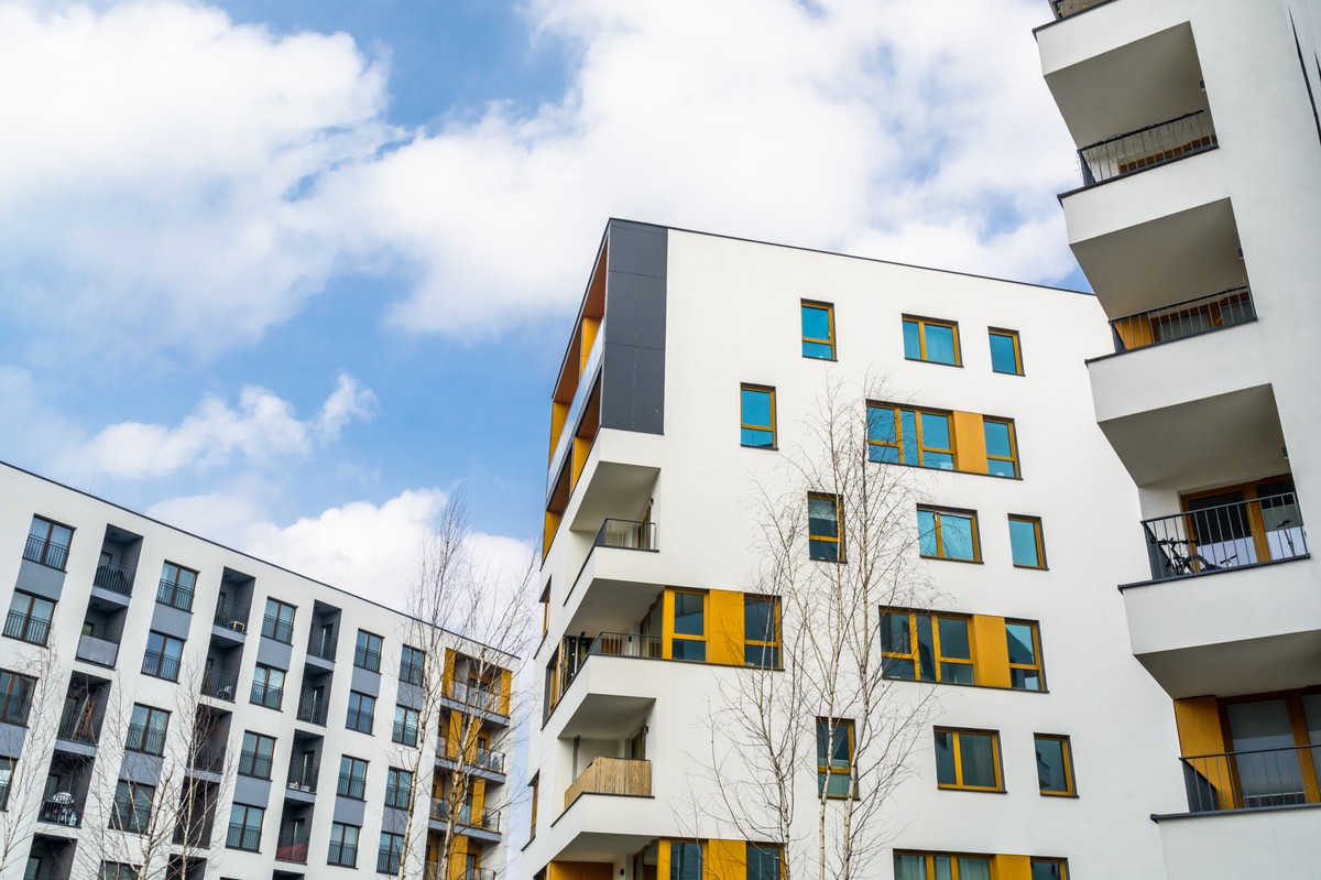 Kupno mieszkania jak w e-commerce. Polacy żądają dowodów i opinii klientów