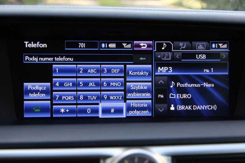 Zestaw głośnomówiący Bluetooth w Lexusie GS. Bez problemów wykrywał telefony z różnymi systemami operacyjnymi