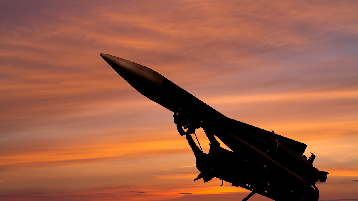 Severná Kórea vystrelila balistické rakety, reaguje na cvičenie Freedom Shield