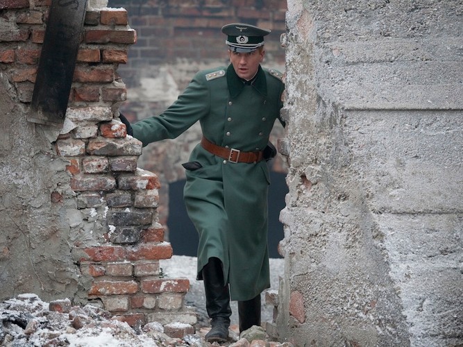 Zdjęcia realizowano m.in. w Malborku, gdzie na potrzeby filmu zamieniono krzyżacką warownię w majestatyczną twierdzę Królewiec