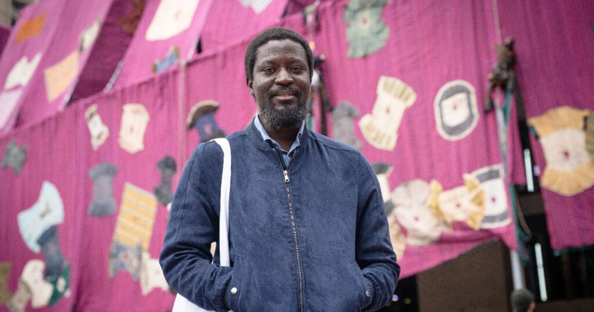 Ghanaian Artist Ibrahim Mahama and 6 Times He Put Ghana on the Map - Vimarsana News
