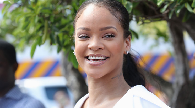 Rihanna új frizurával sokkolta rajongóit / Fotó: Northfoto