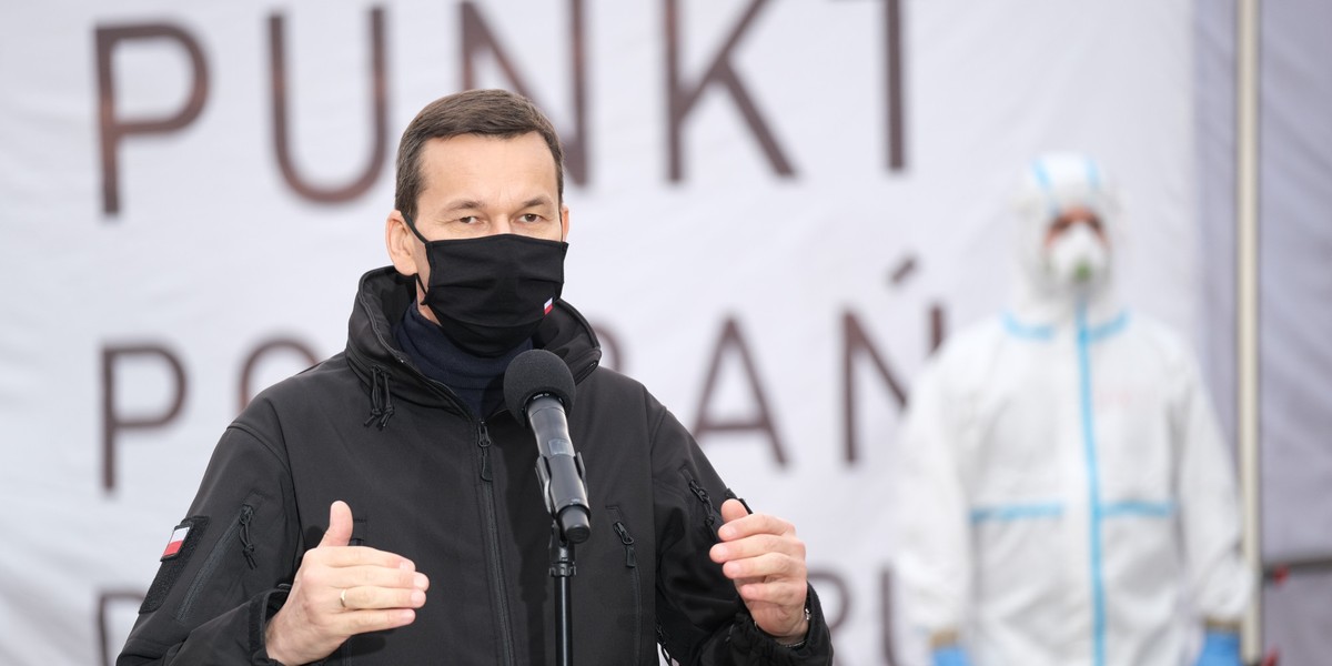 Premier Mateusz Morawiecki ma rekomendować objęcie całego kraju czerwoną strefą