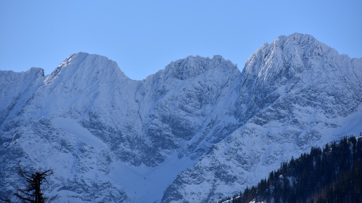 Tatry: turysta spadł z dużej wysokości