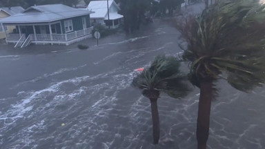 Cyklon Idalia. Nad Florydą szaleje najsilniejszy huragan od 1896 r. [WIDEO]
