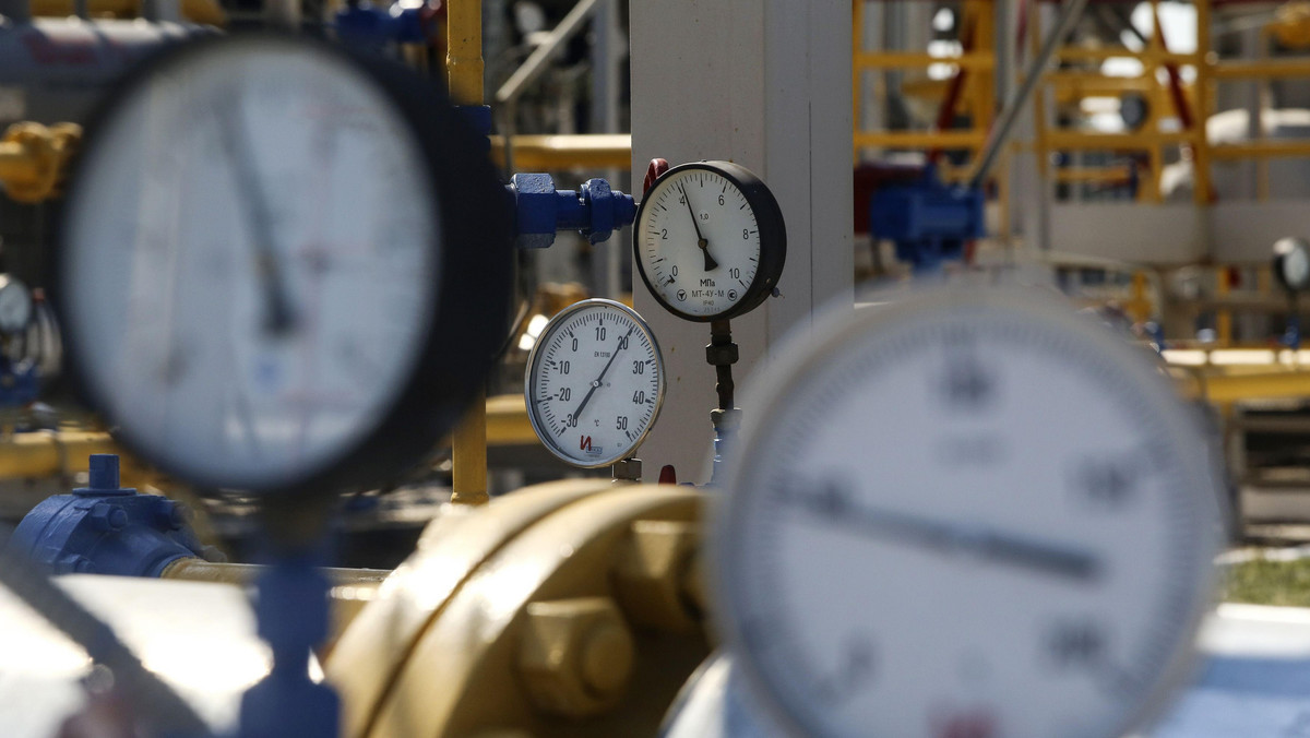 PGNiG chce renegocjować z Gazpromem zarówno kwestię cen gazu, jak i elastyczność, jeśli chodzi o wolumeny kupowanego przez PGNiG surowca - poinformował w czwartek prezes spółki Mariusz Zawisza.
