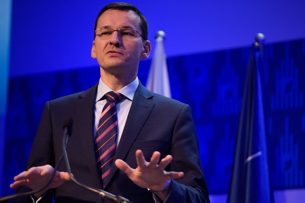 Morawiecki: Wyższa kwota wolna dla najmniej zarabiających możliwa już od 2017 r.