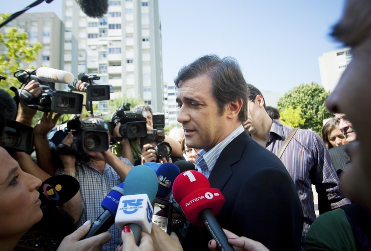 Jose Socrates - premier Portugalii

Rocznie: 120 884 USD,
Miesięcznie: 10 074 USD,
Dziennie: 484 USD.